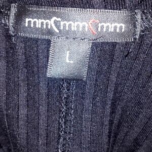 Sale💥 MMM Black Ribbed Sleeveless Top SIZE Large PTP 22" Stretchy Rayon